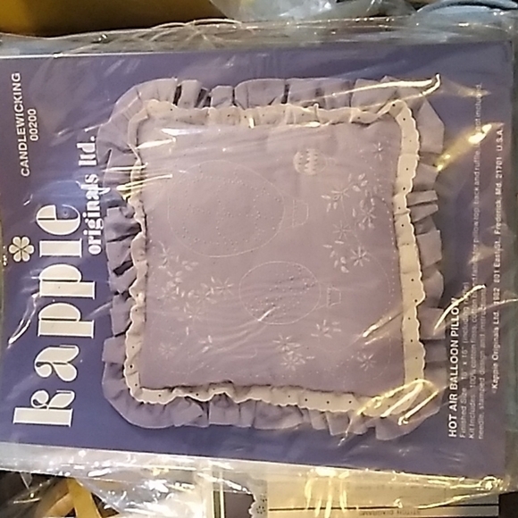 Vintage candle wicking needlepoint craft kit - Picture 1 of 2